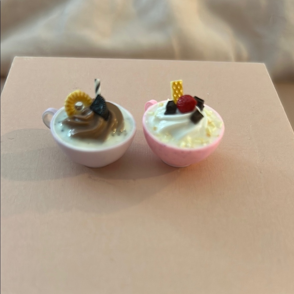 Miniature Dessert Cups - Pink and White